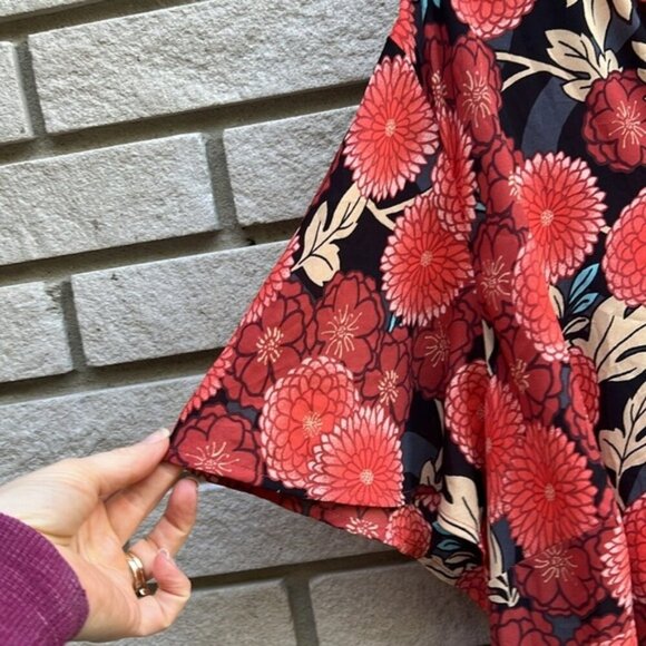 Sejour Floral Blouse with High-Low Hem Sz 22W - Picture 4 of 8